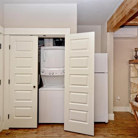 Cabins At Flite Acres - Mountain Laurel Wimberley Esterno foto