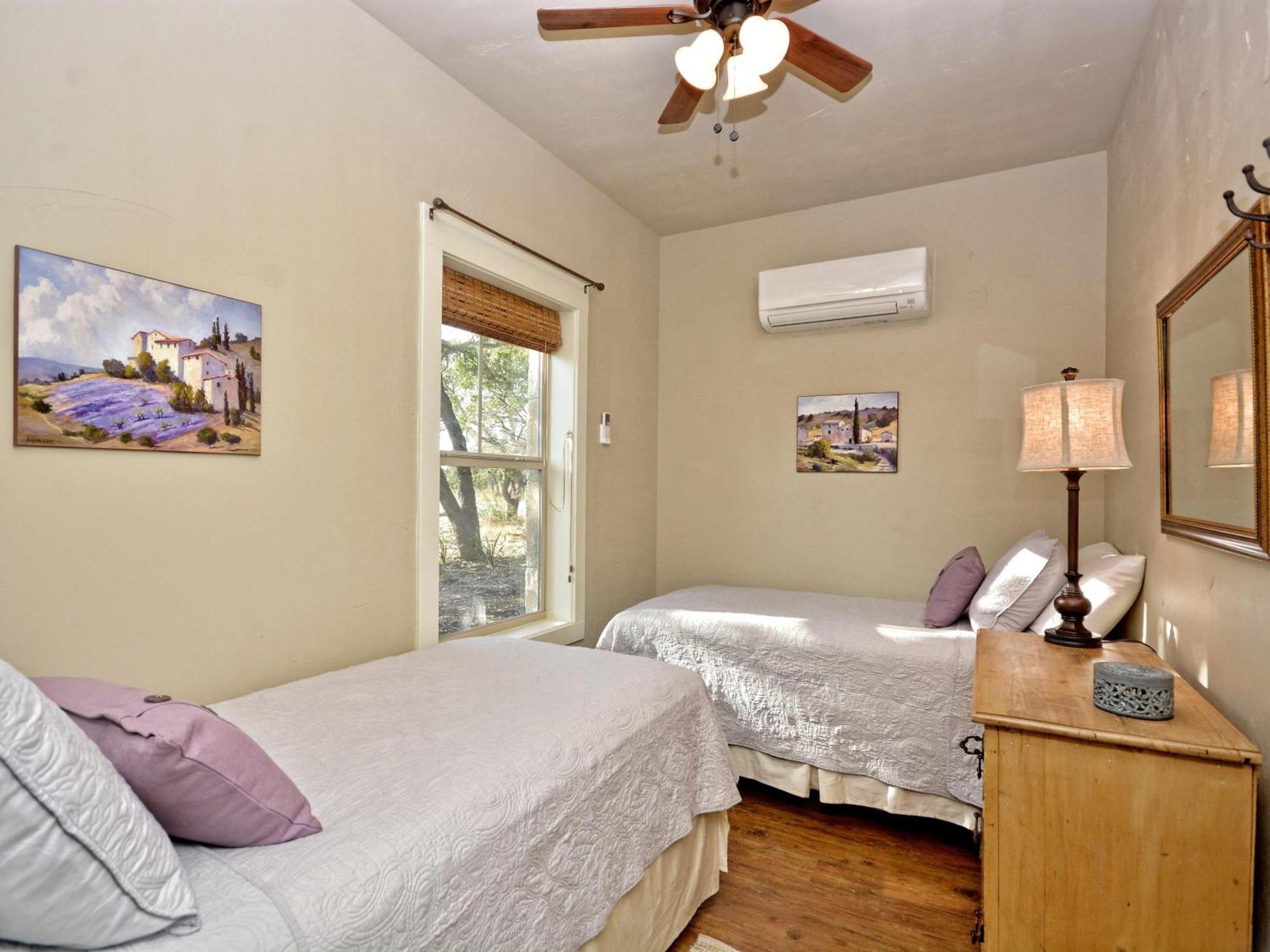 Cabins At Flite Acres - Mountain Laurel Wimberley Esterno foto