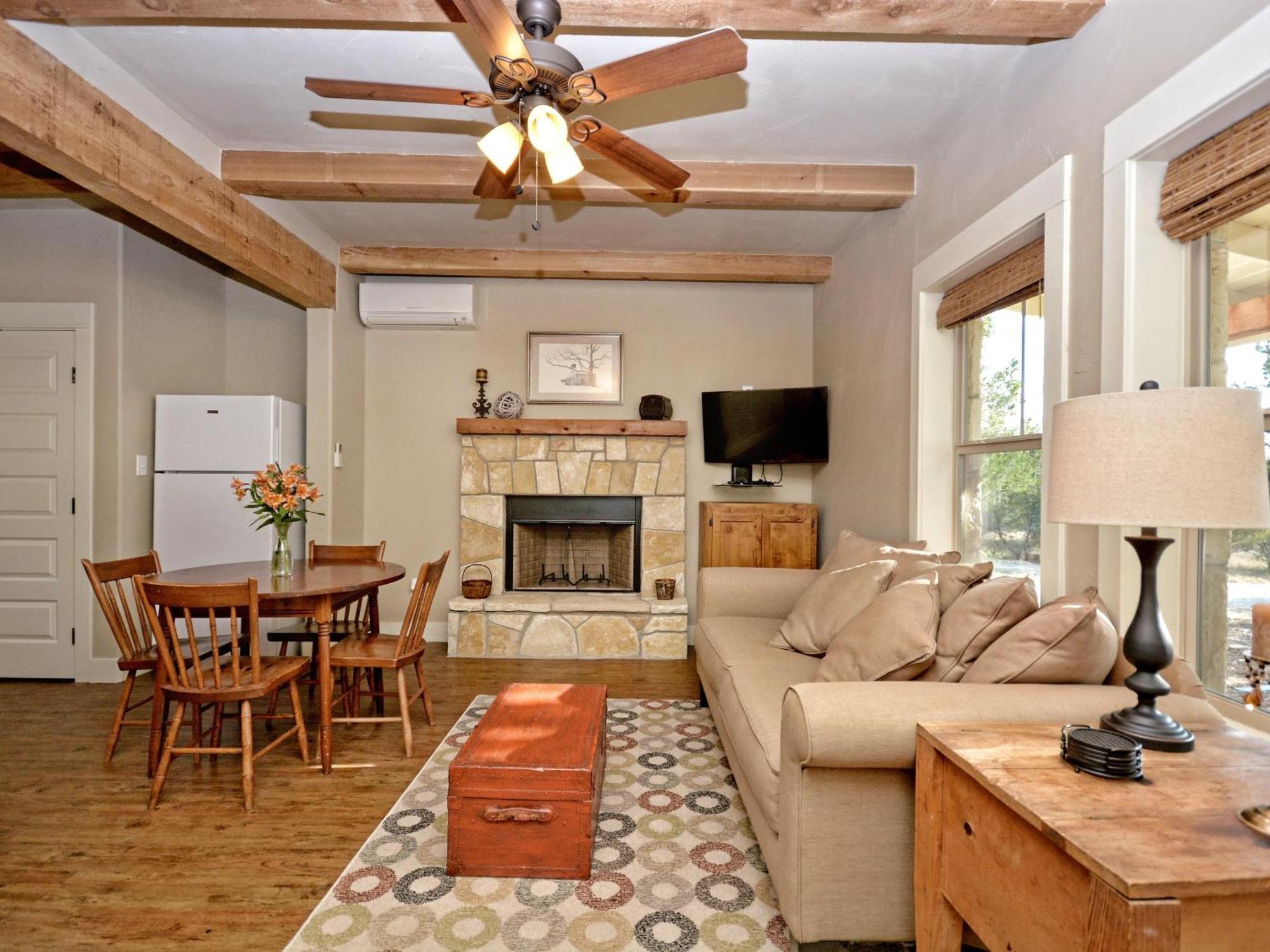 Cabins At Flite Acres - Mountain Laurel Wimberley Esterno foto